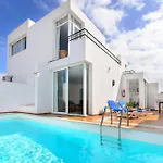 Luis Iii Villa *