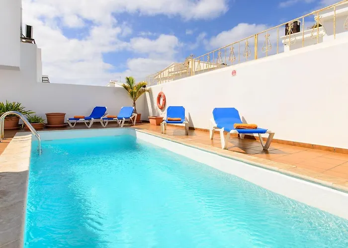 Luis Iii * Puerto del Carmen (Lanzarote)